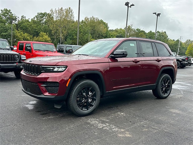 2025 Jeep Grand Cherokee Altitude X photo 3