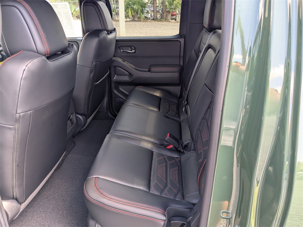 2025 Nissan Frontier PRO-X photo 15