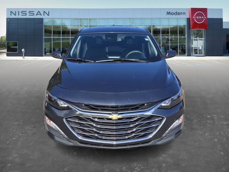 2019 Chevrolet Malibu 1LT photo 2