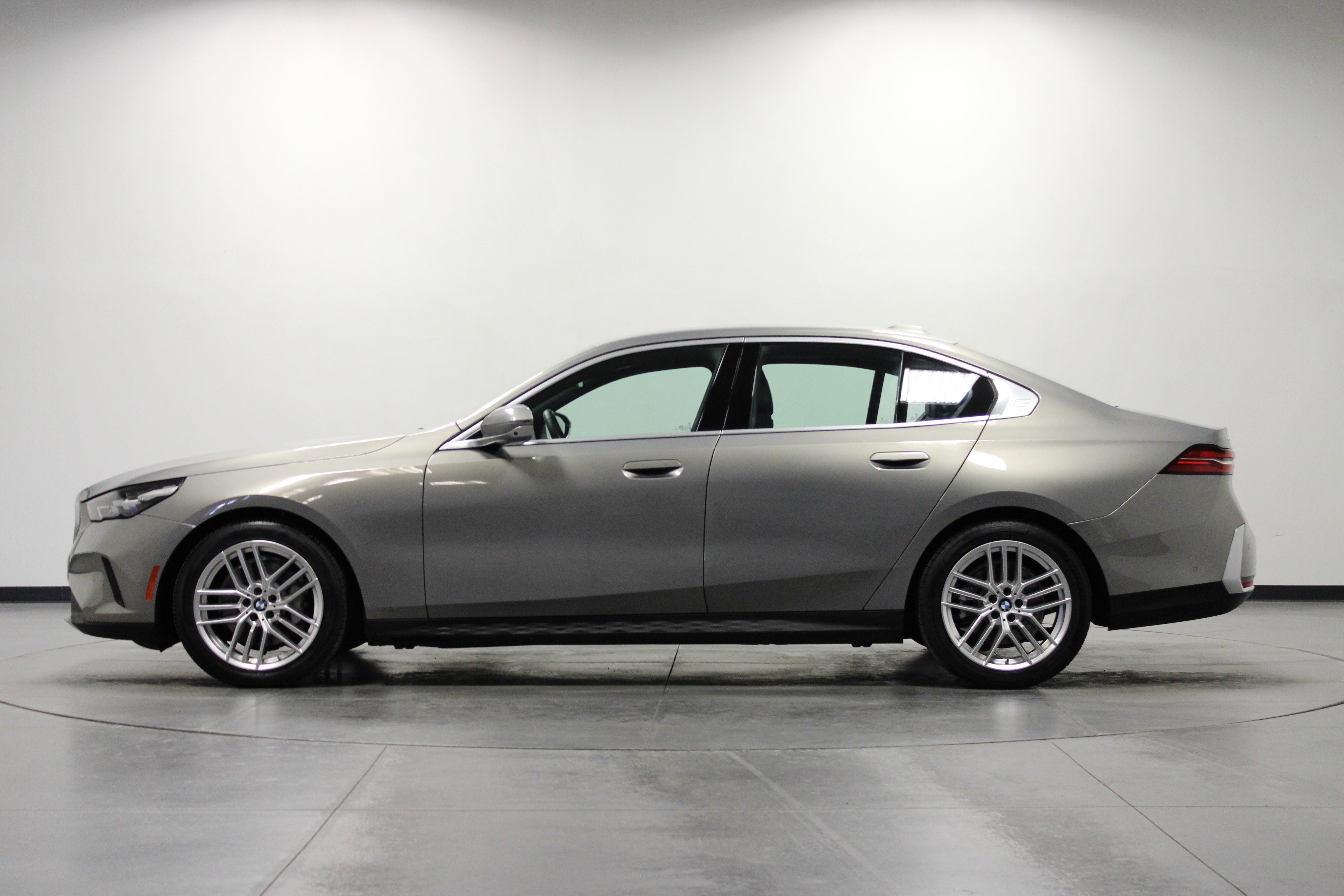 2024 Bmw 530i xDrive photo 6