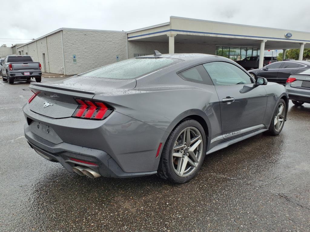 2024 Ford Mustang EcoBoost Premium photo 6