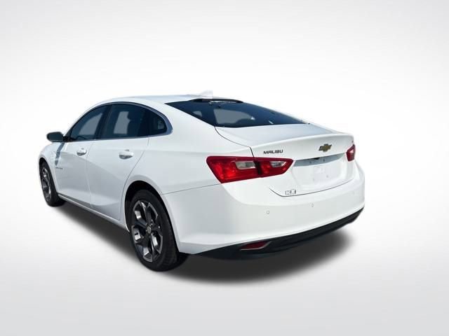 2023 Chevrolet Malibu 1LT photo 3