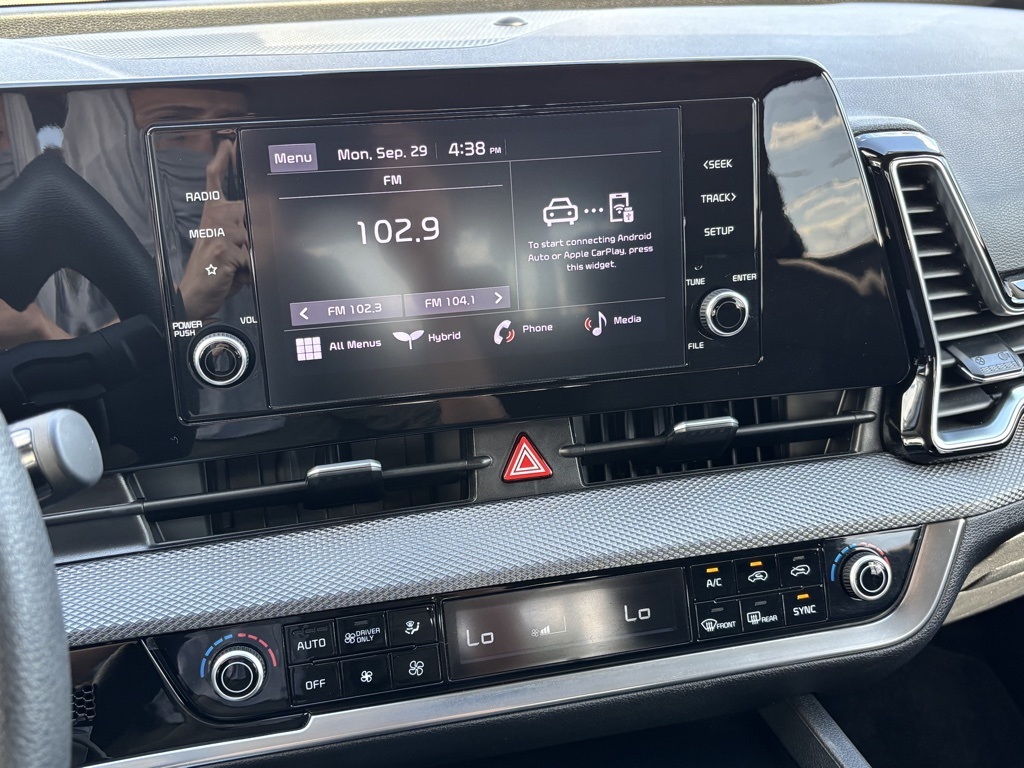 2023 Kia Sportage Hybrid LX photo 8