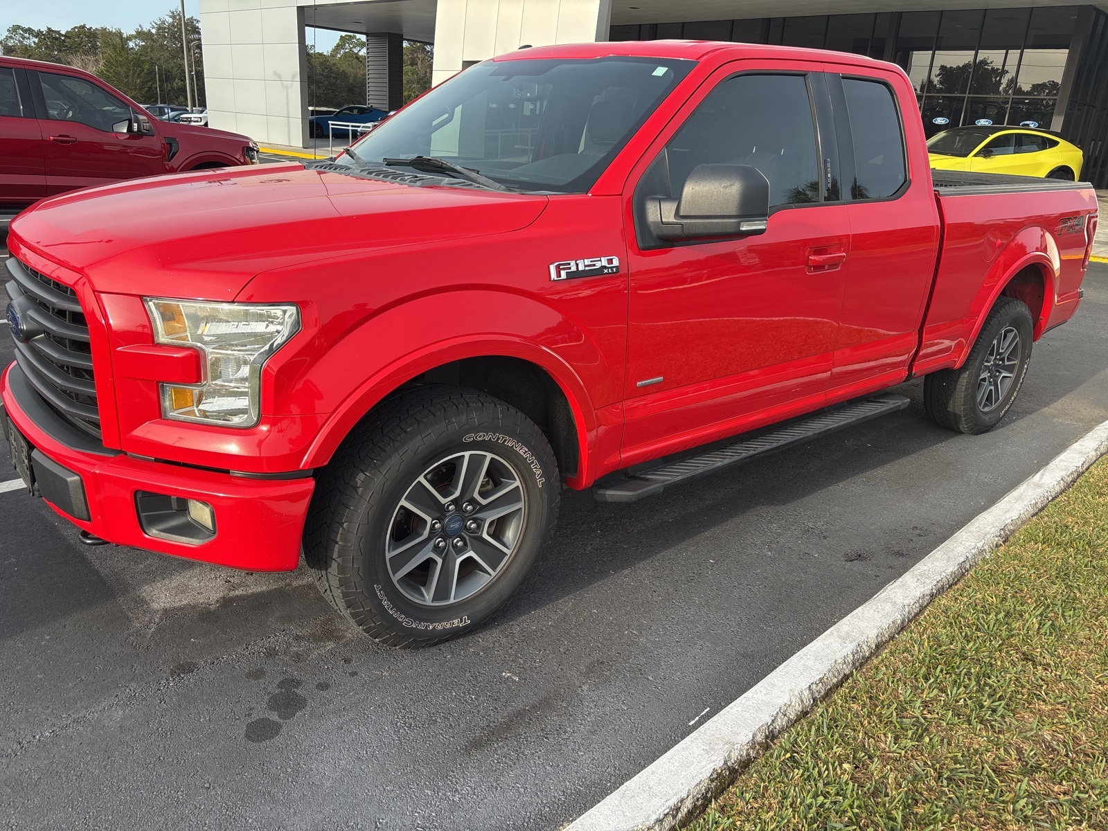 2015 Ford F-150 XLT's photo