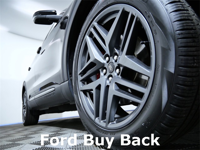 Used 2025 Ford Explorer ST with VIN 1FMWK8GC9SGA17274 for sale in Apple Valley, Minnesota