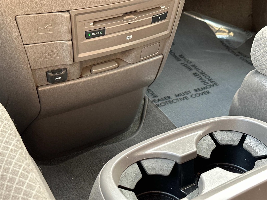 2016 Honda Odyssey SE photo 23