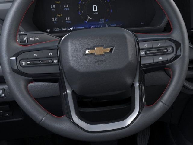 2025 Chevrolet Colorado LT photo 17