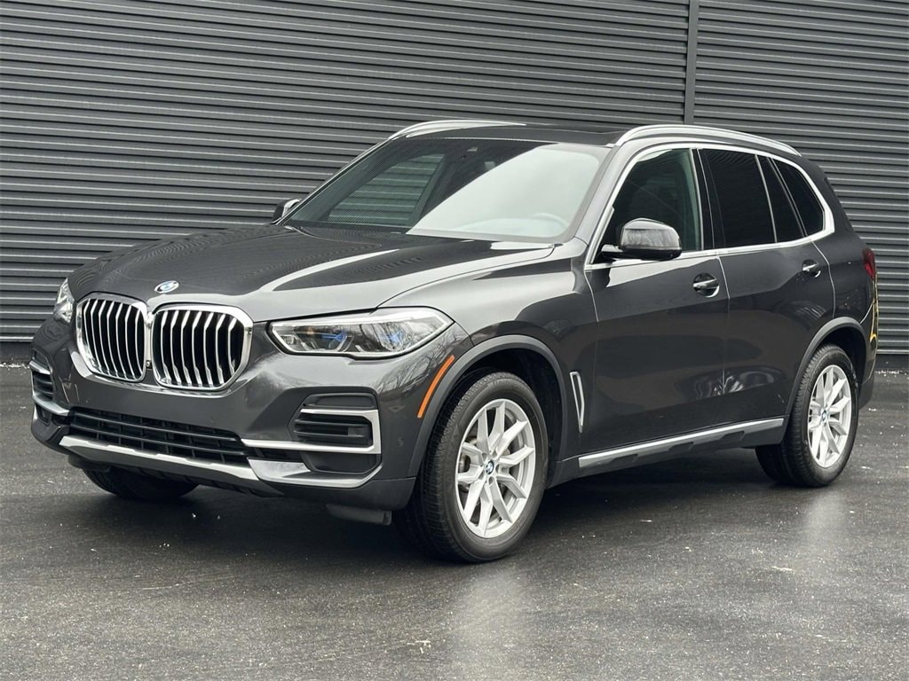 2022 BMW X5 40i's photo