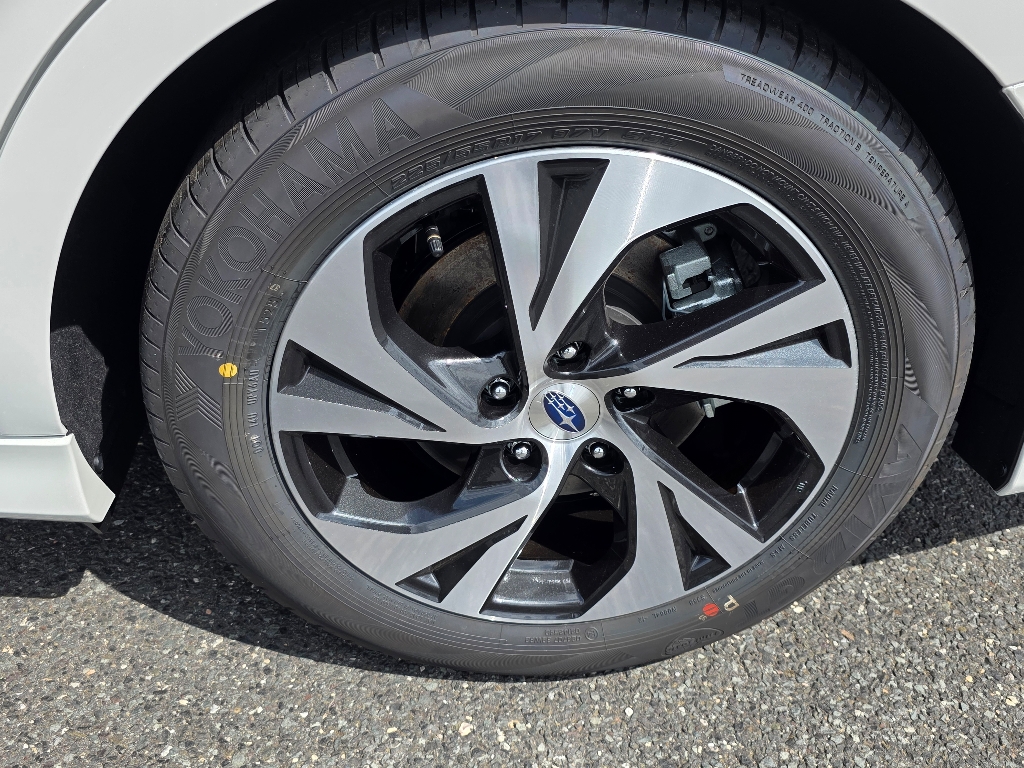 2025 Subaru Legacy Premium photo 4