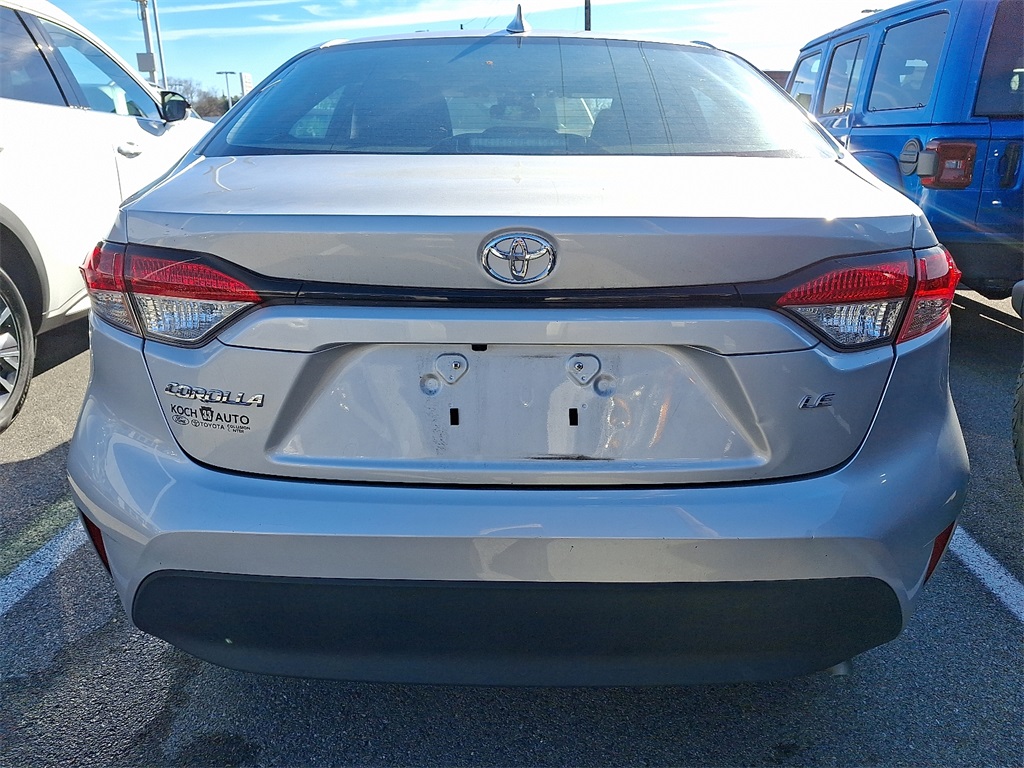 2023 Toyota Corolla LE photo 4
