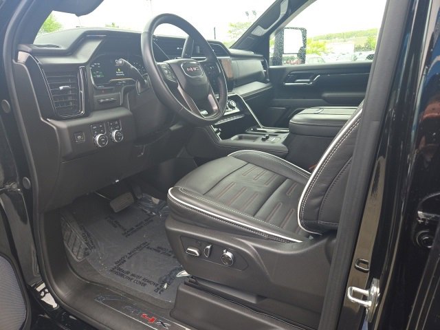 2024 Gmc Sierra 2500 HD AT4X photo 14