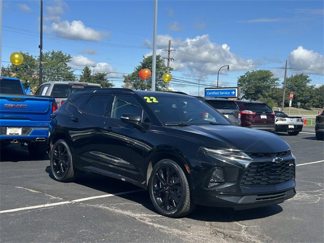 2022 Chevrolet Blazer RS photo 2