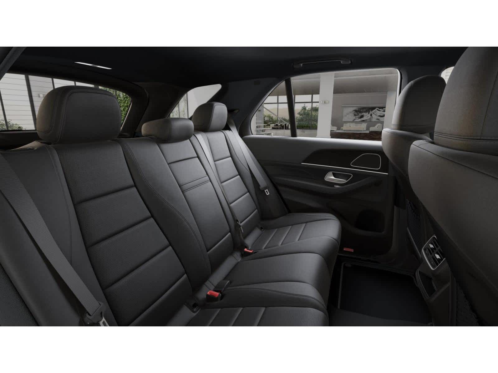 2025 Mercedes Benz GLE 350 4MATIC photo 4