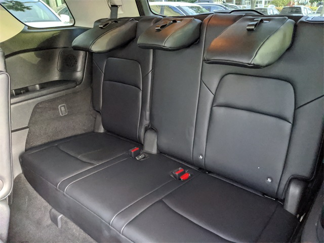 2023 Nissan Pathfinder Platinum photo 18