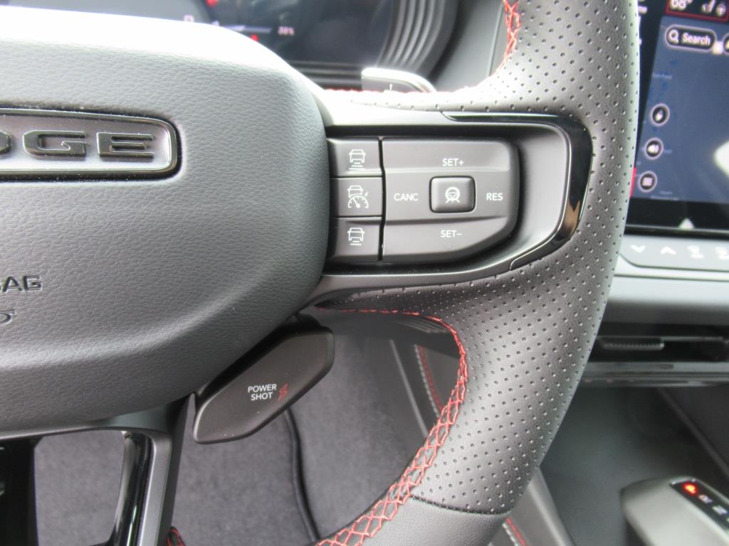 2025 Dodge Charger R/T photo 18