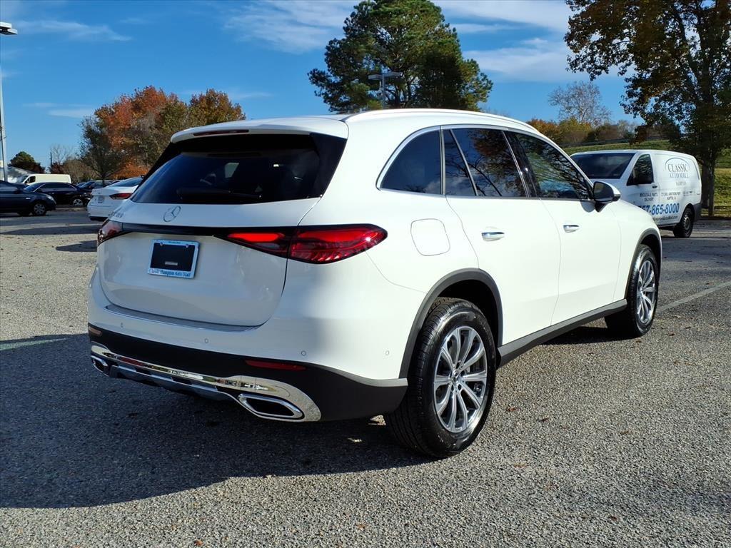 2026 Mercedes Benz GLC 300 photo 3