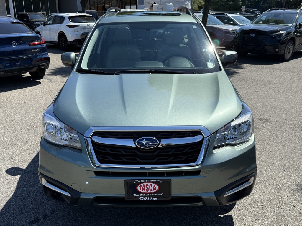 2018 Subaru Forester 2.5i Premium photo 2
