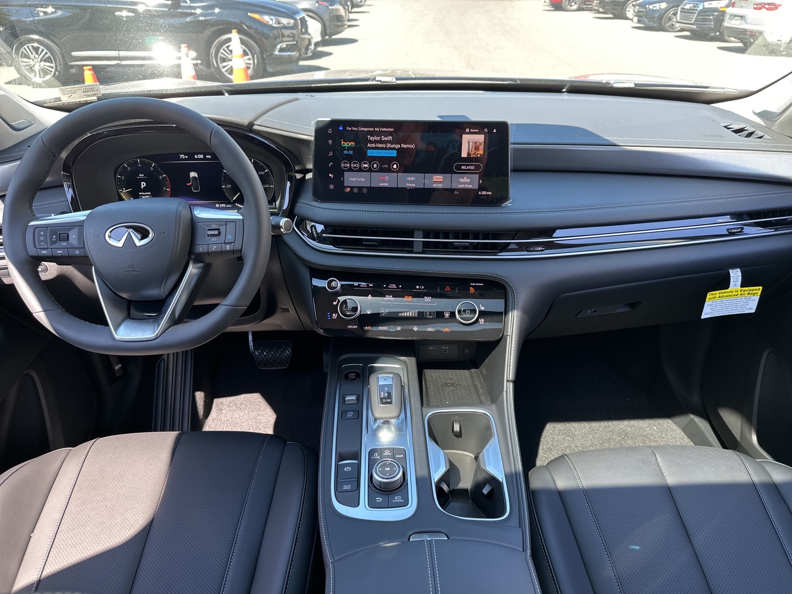 2026 Infiniti QX60 Luxe AWD photo 11
