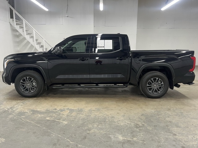 2025 Toyota Tundra SR5 photo 2