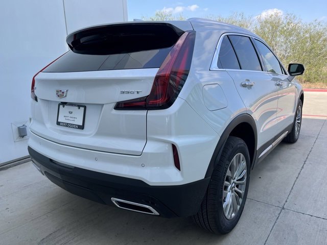 2025 Cadillac XT4 Premium Luxury photo 5