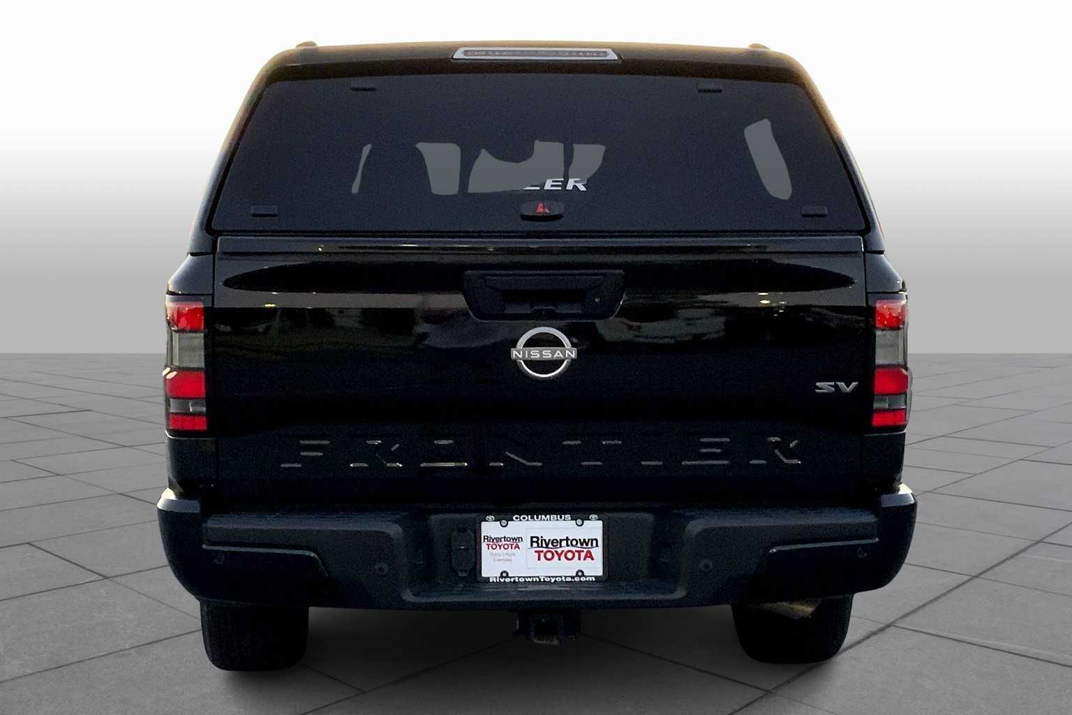 2022 Nissan Frontier SV photo 4