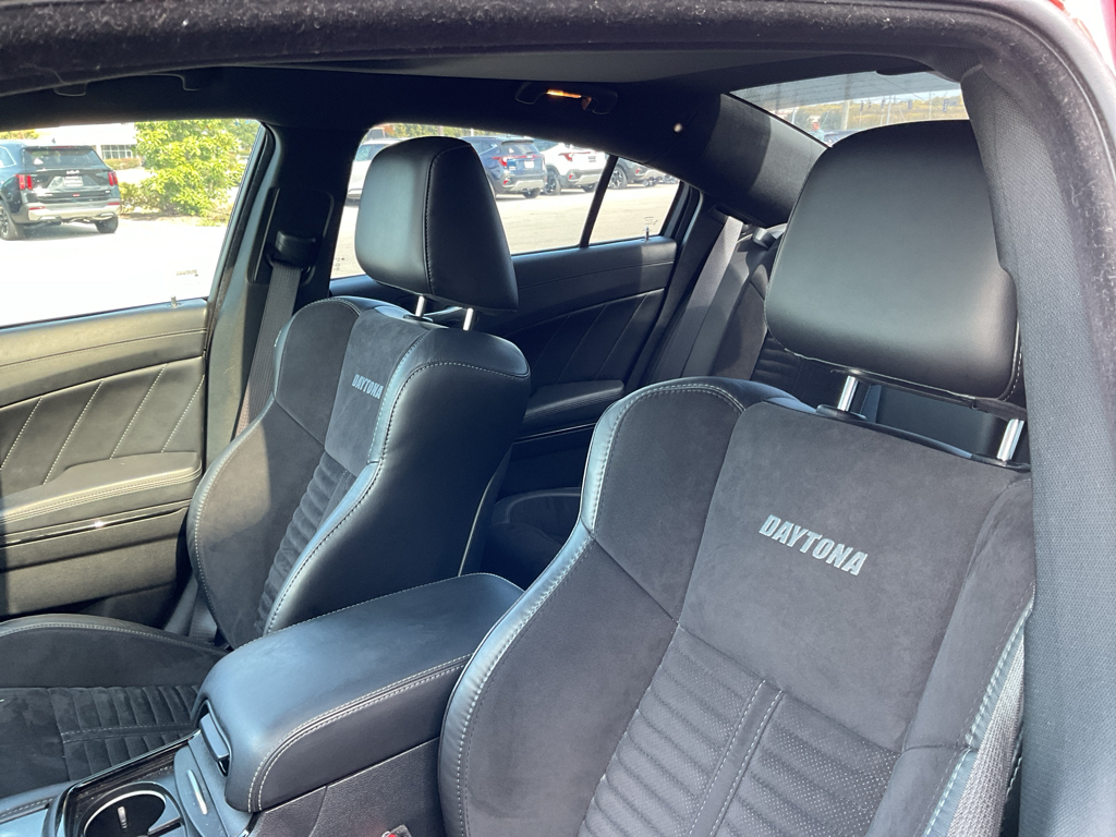 2021 Dodge Charger R/T photo 17