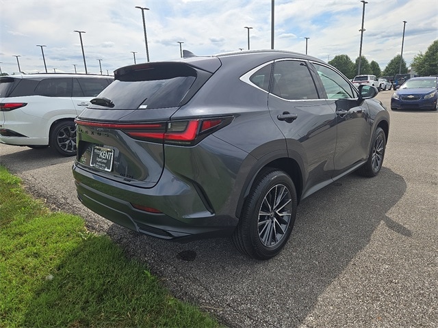 2026 Lexus NX 350 photo 3