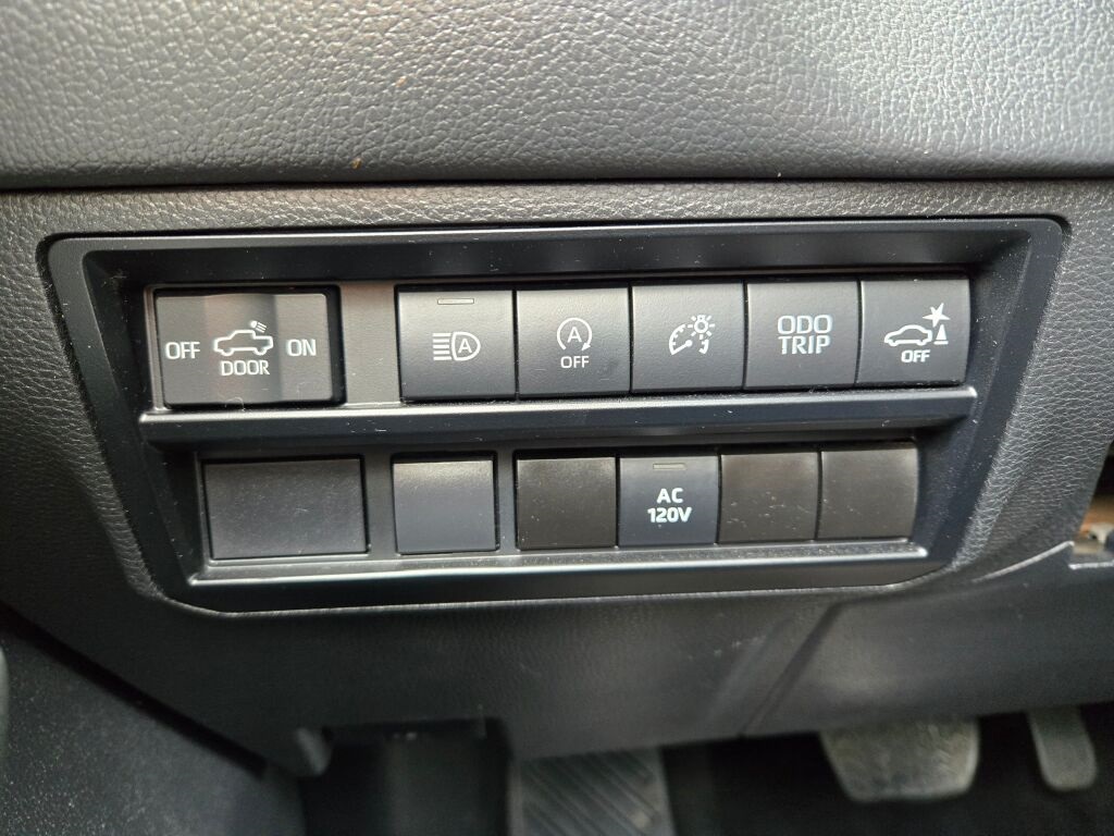 2023 Toyota Tundra Limited photo 25