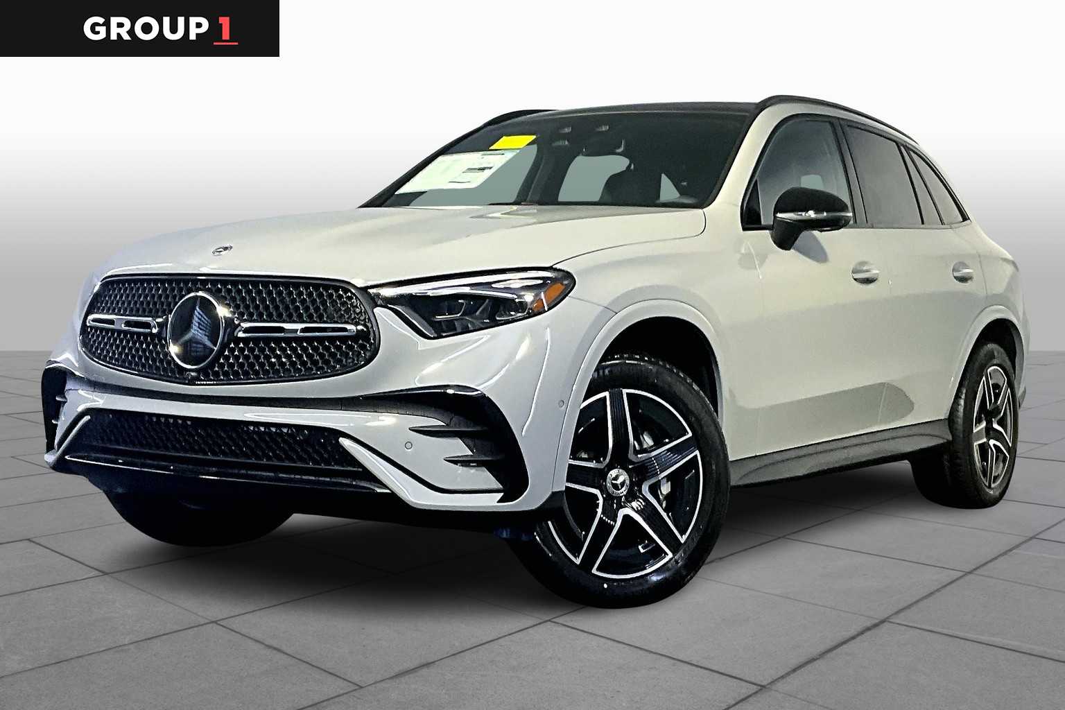 2026 Mercedes-Benz GLC Base's photo