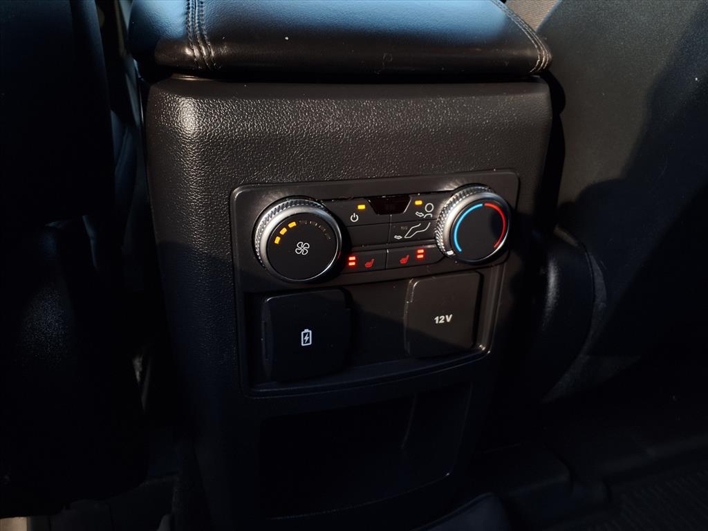 2020 Ford Explorer XLT photo 5