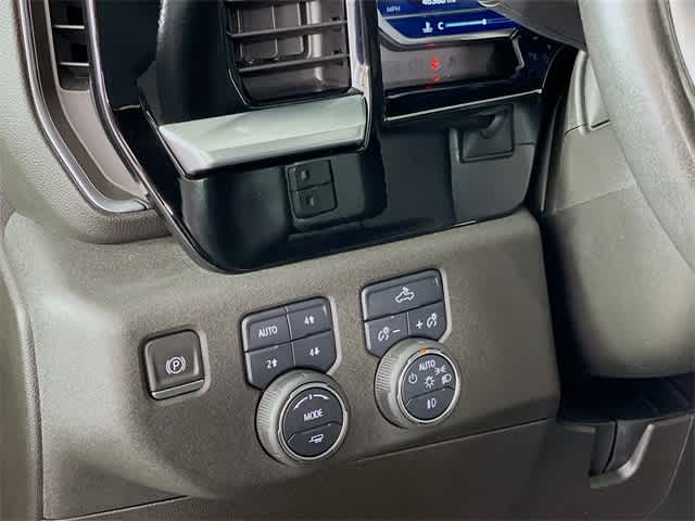2022 Chevrolet Silverado 1500 RST photo 11