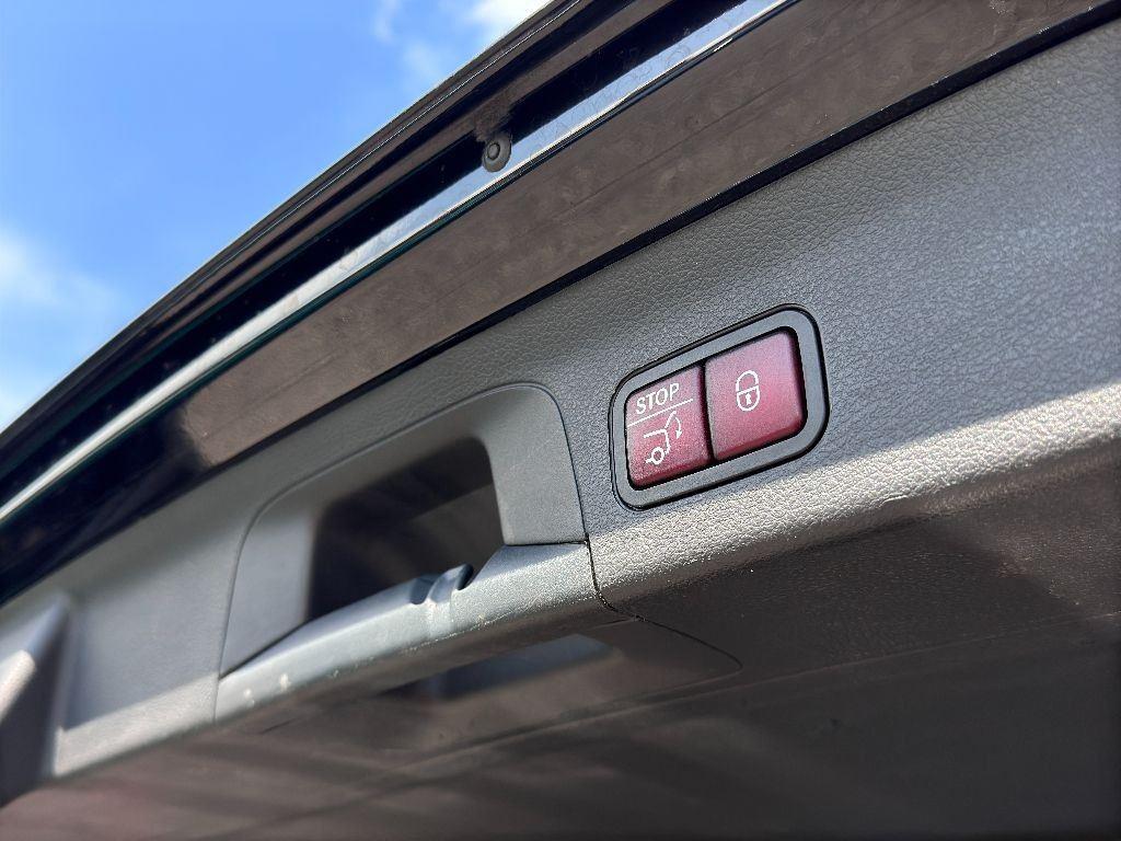 2021 Mercedes Benz GLS 450 4MATIC photo 10