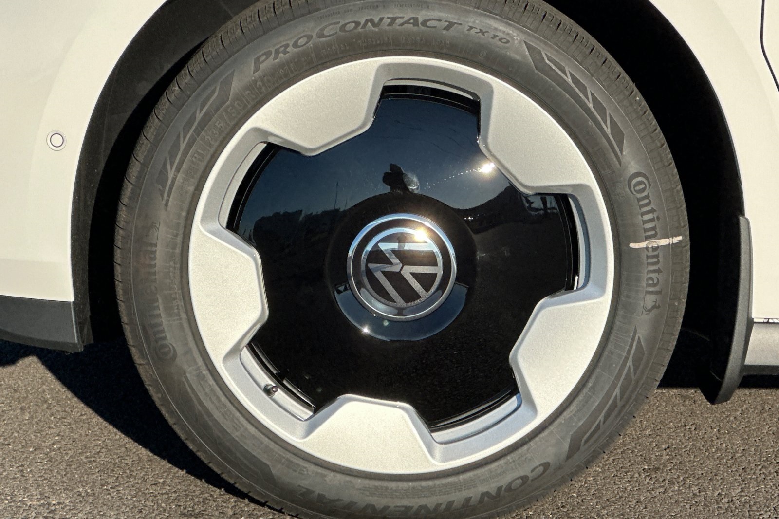 2025 Volkswagen ID. Buzz Pro S photo 22
