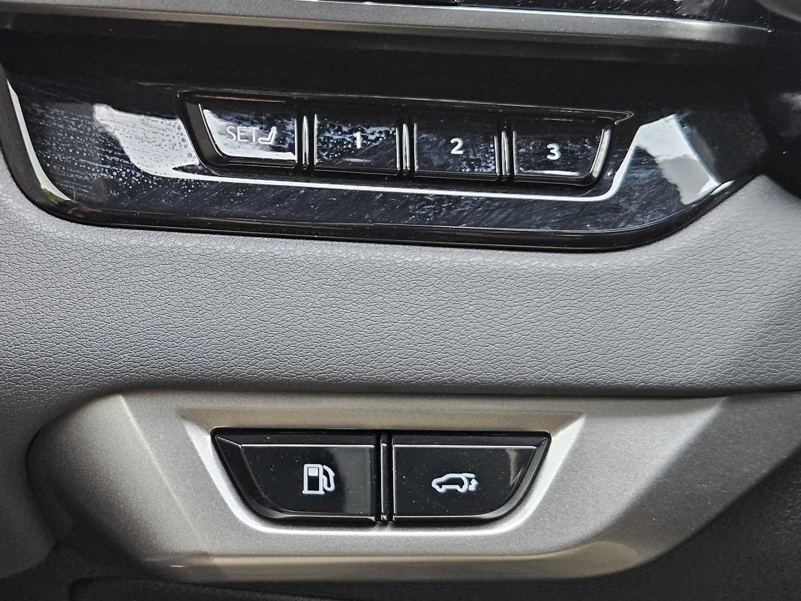 2023 Lexus RX 350 Luxury photo 17