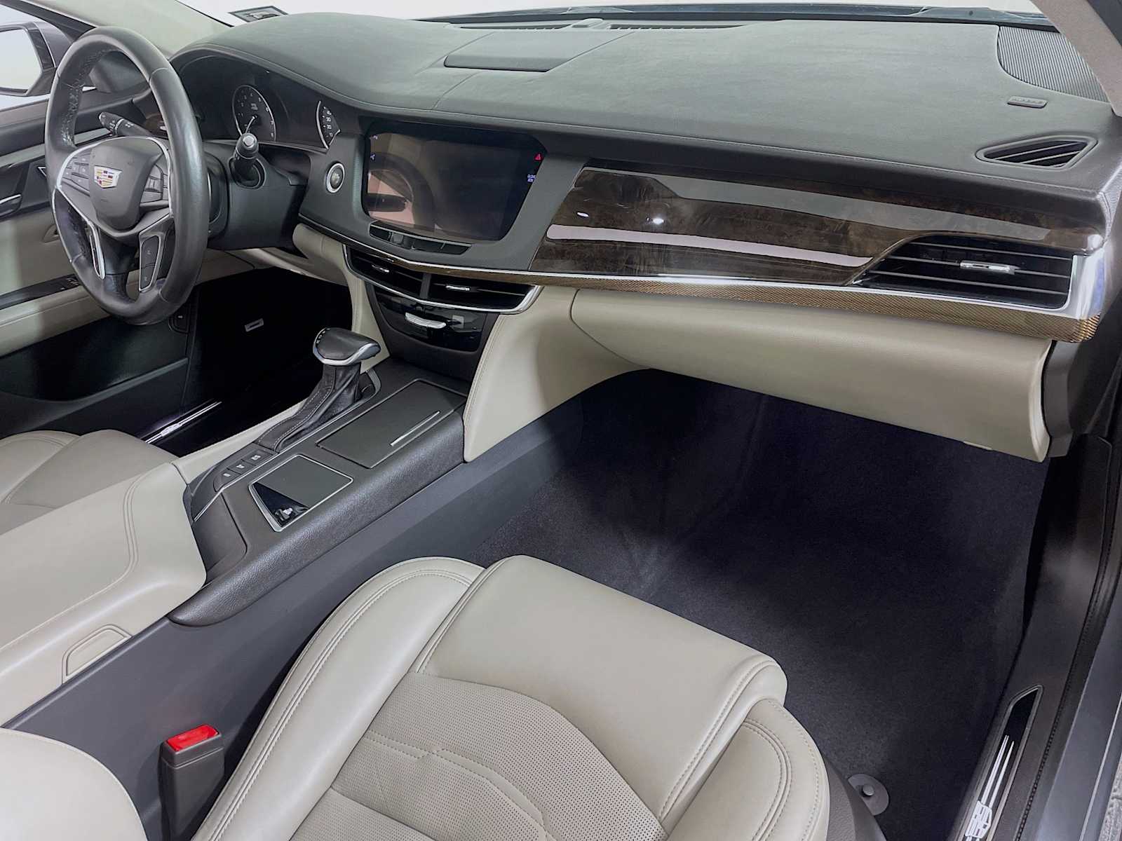 2018 Cadillac CT6 Luxury photo 26