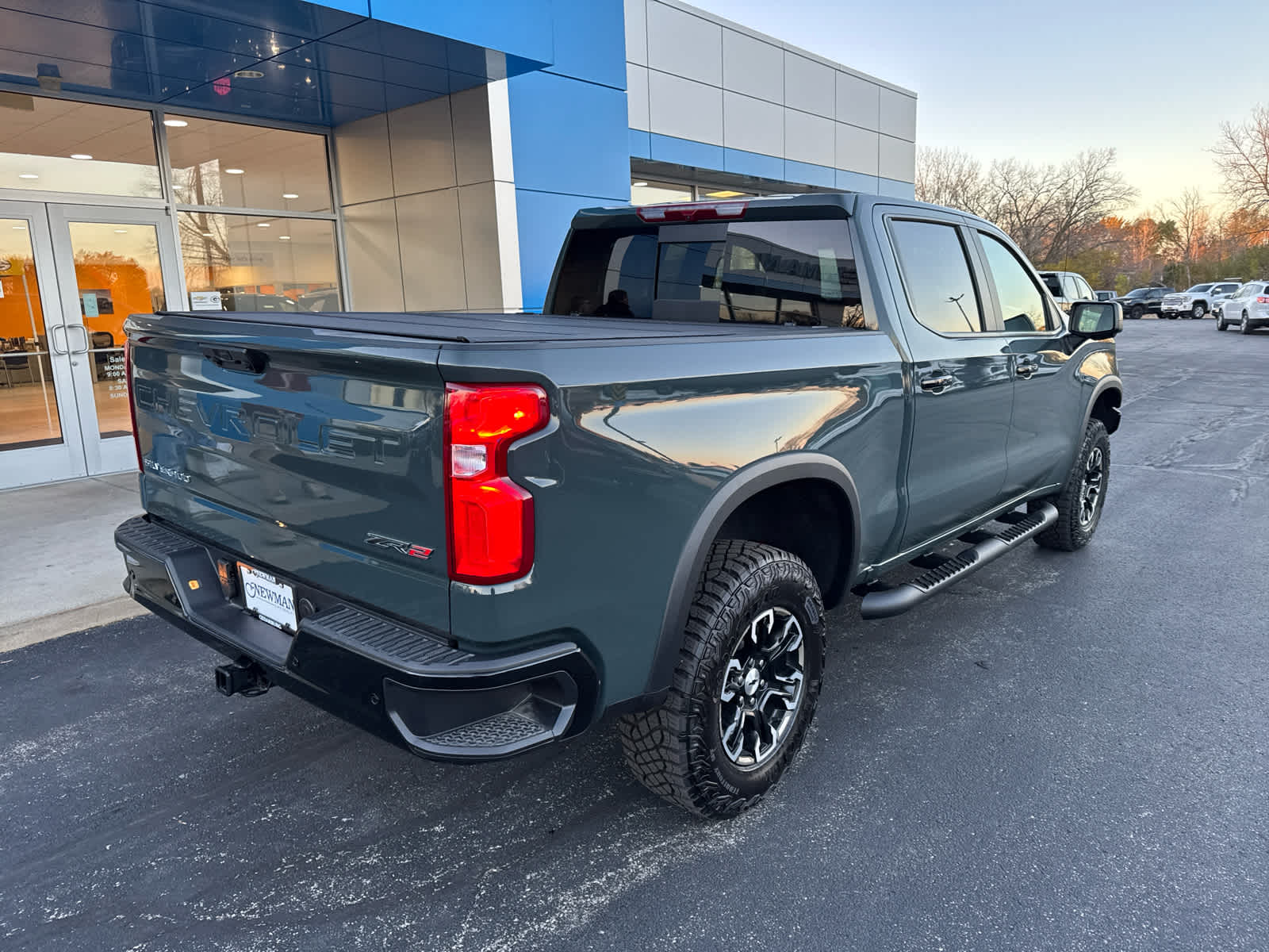 2025 Chevrolet Silverado ZR2 photo 4
