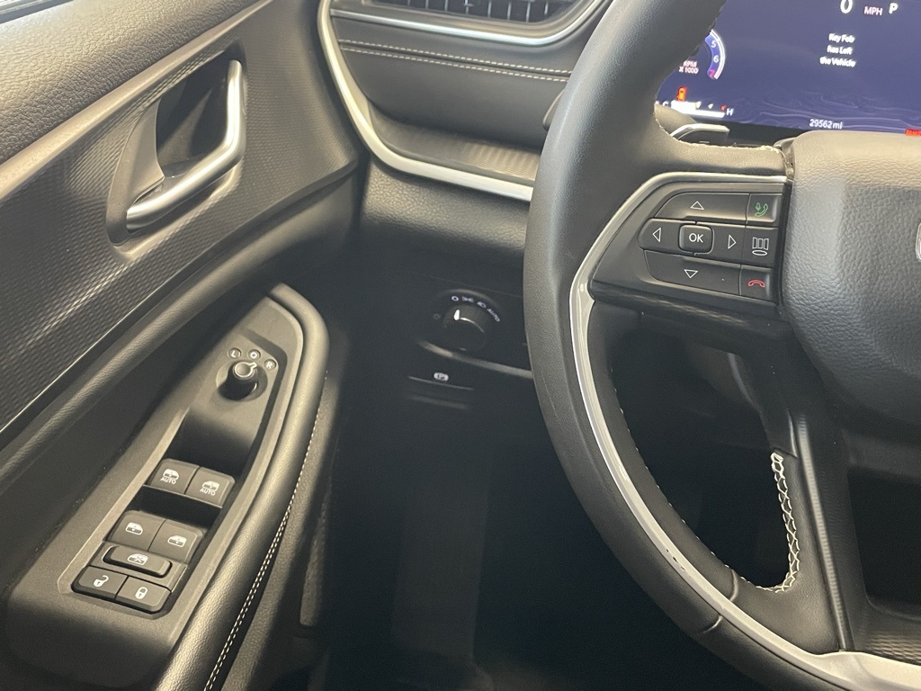 2024 Jeep Grand Cherokee Altitude photo 11