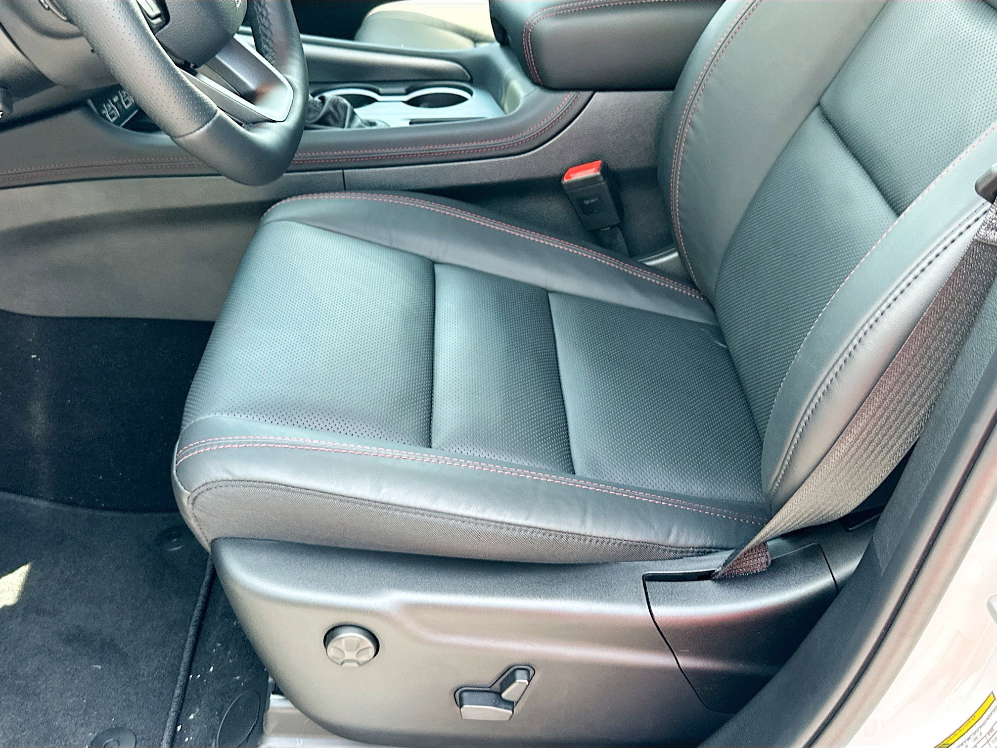 2025 Dodge Durango GT Plus photo 13