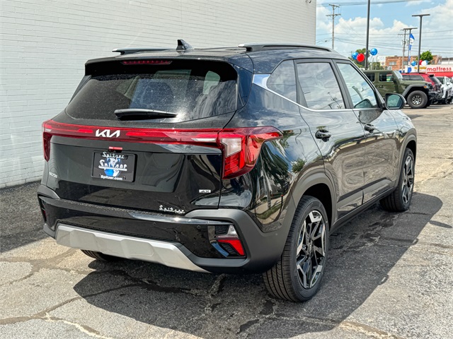 2026 Kia Seltos SX photo 3