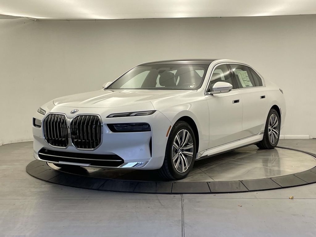 2024 BMW i7 Base's photo