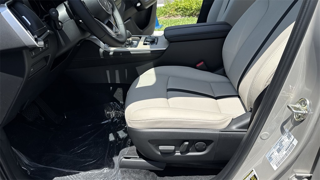 2025 Mazda CX-90 3.3 Turbo Preferred photo 34