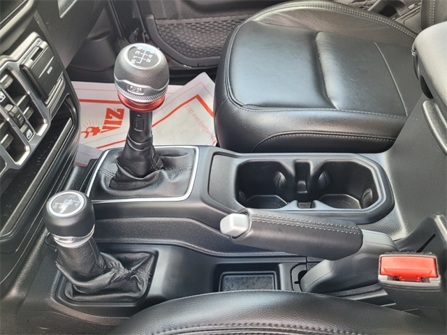 2021 Jeep Wrangler Unlimited Sahara Altitude photo 40