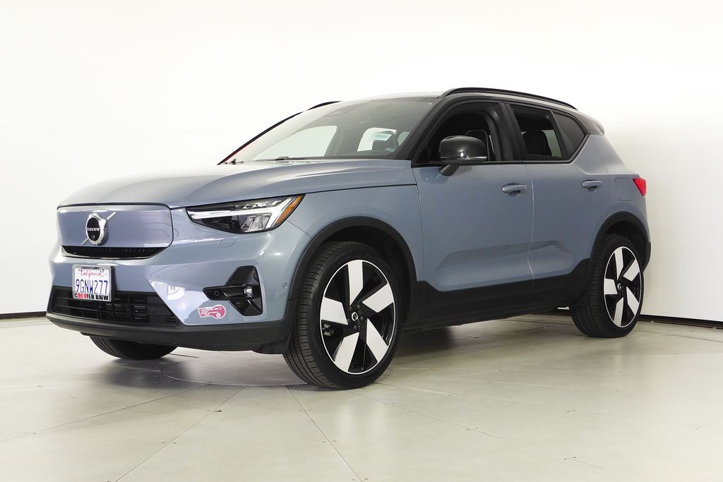 Used 2023 Volvo XC40 Ultimate with VIN YV4ED3UM6P2967667 for sale in Santa Ana, CA