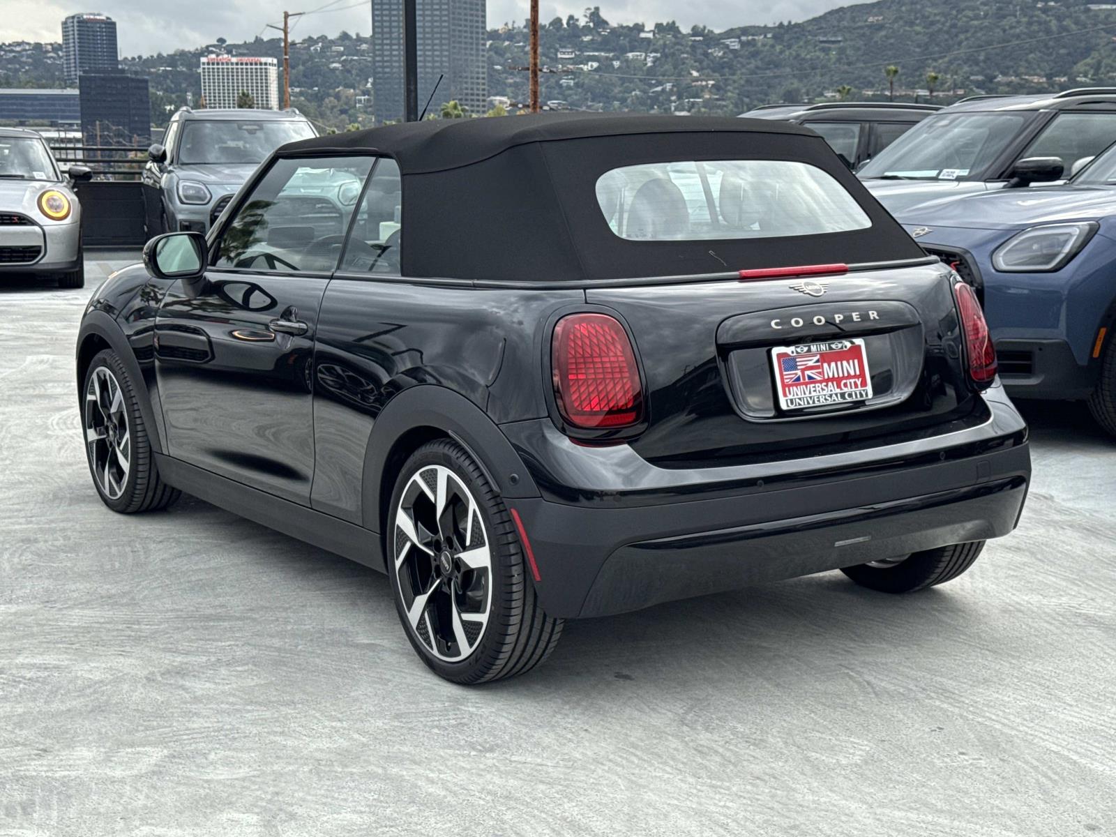 2026 Mini Cooper Convertible Signature photo 4