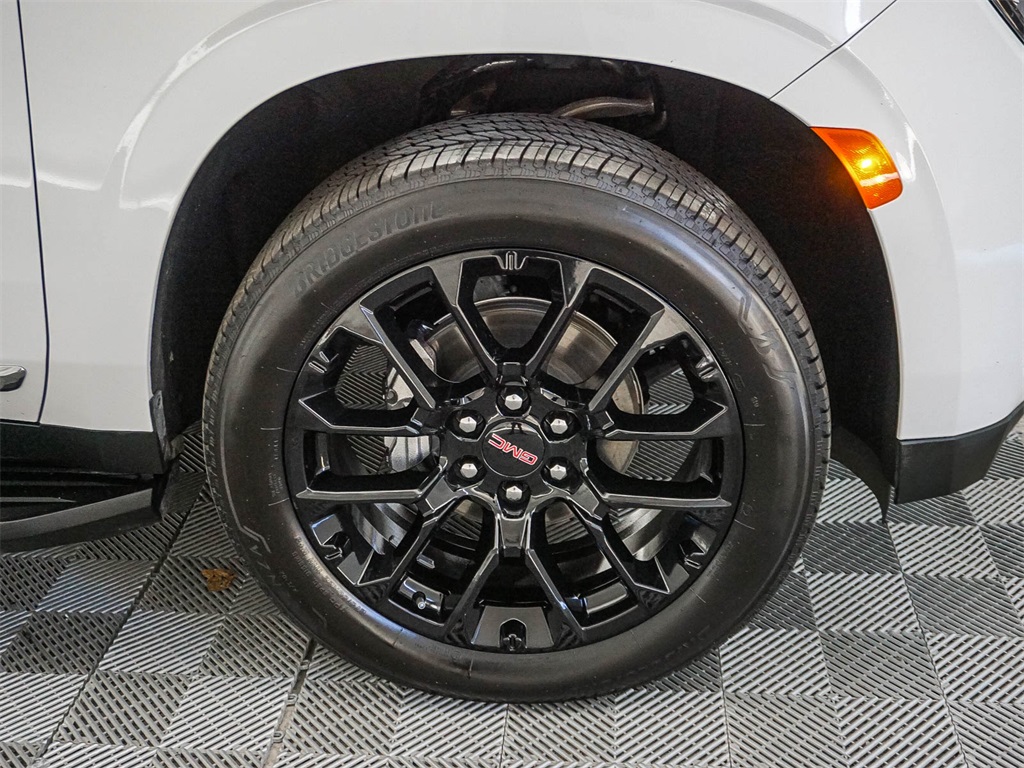2022 Gmc Yukon SLT photo 10