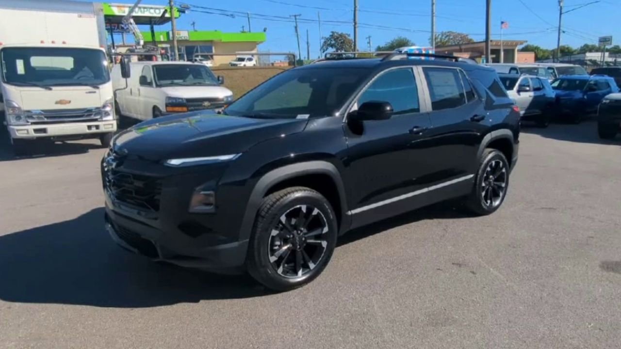 2026 Chevrolet Equinox RS photo 4