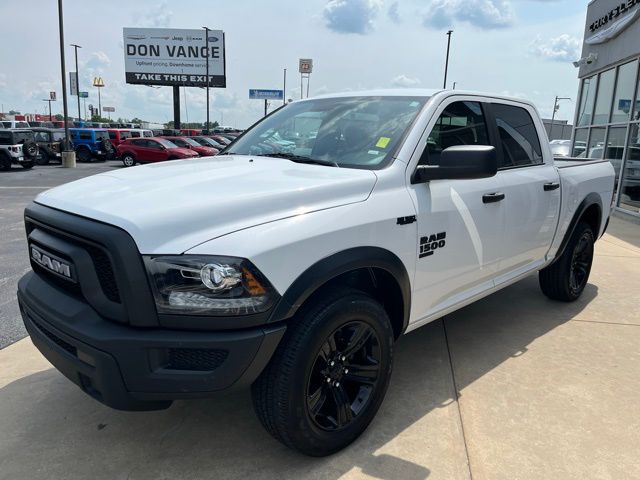 2024 Ram 1500 Classic Warlock photo 2
