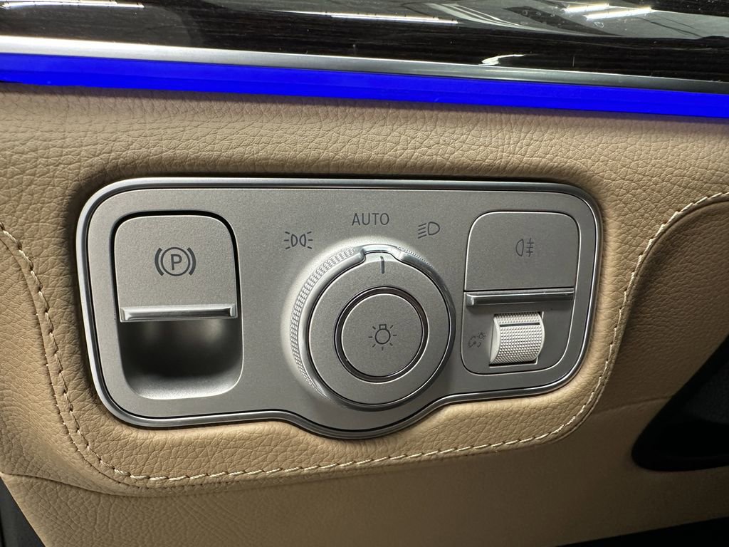 2026 Mercedes Benz GLS 450 4MATIC photo 36