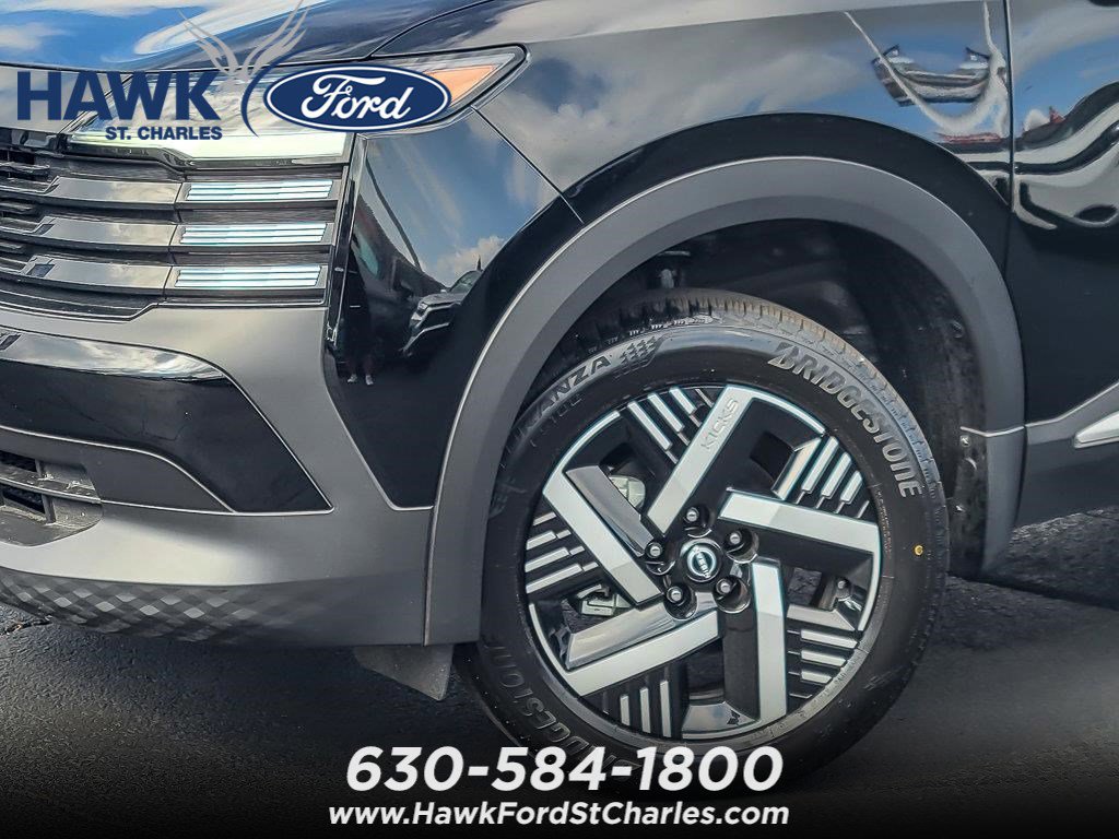 2025 NISSAN KICKS MPV - Image 2