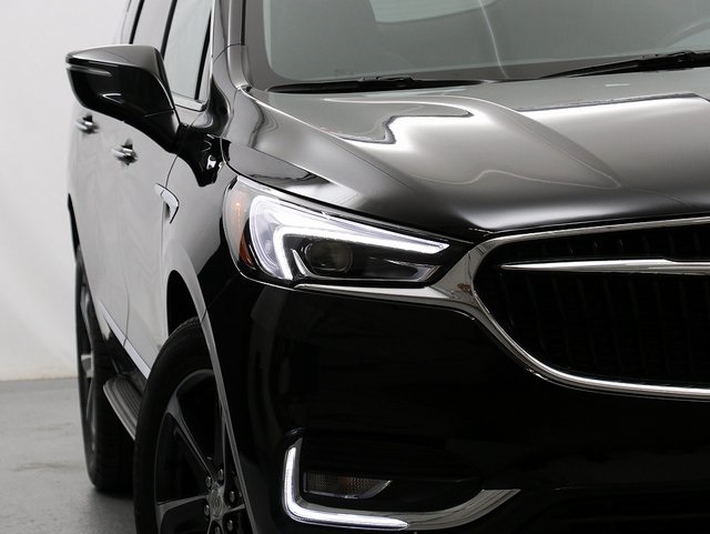 2021 Buick Enclave Essence Sport Touring photo 4